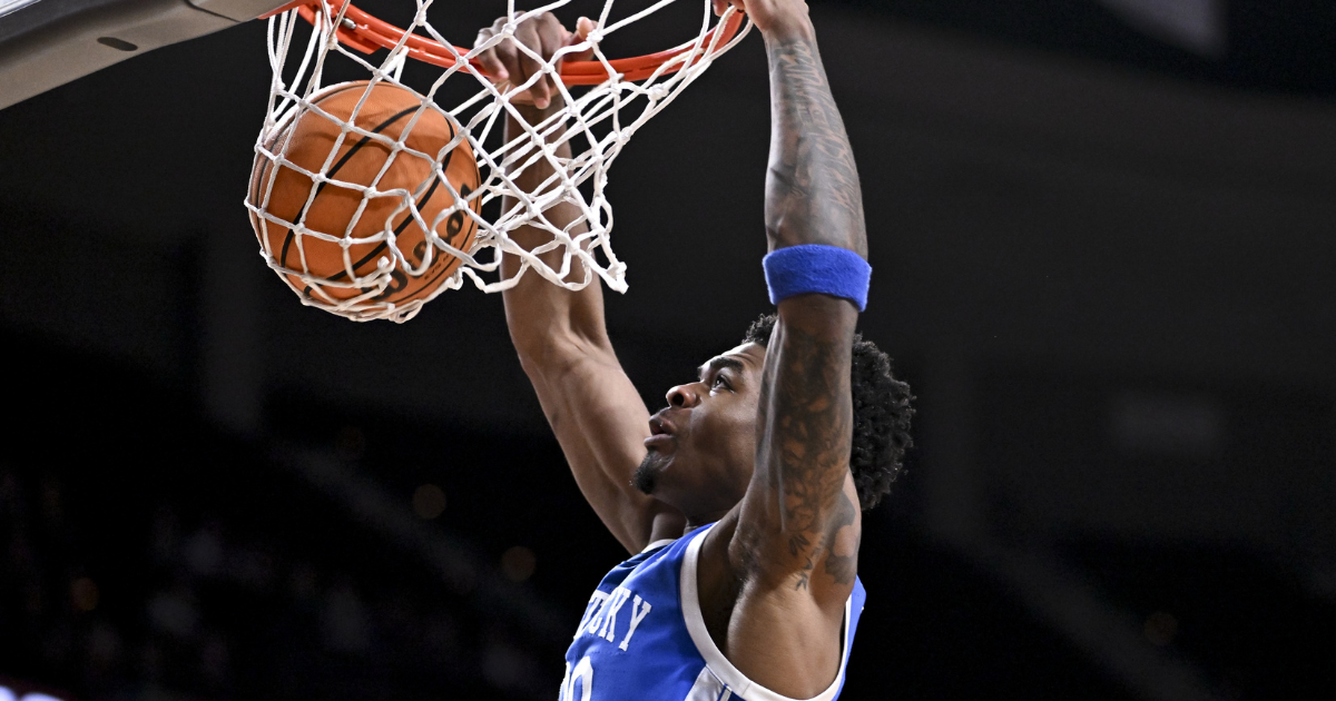 Texas A&M trived on turnovers and fast break points against Kentucky