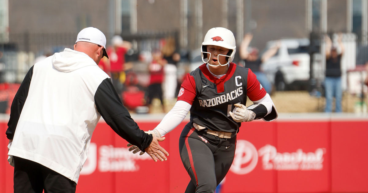 Arkansas concludes long homestand with Georgia to kick off SEC play