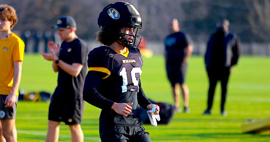 Mizzou receiver Cayden Lee