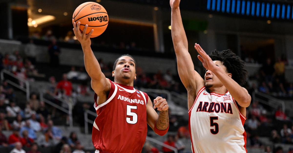 Razorbacks go cold, Arizona downs Hogs to advance - On3
