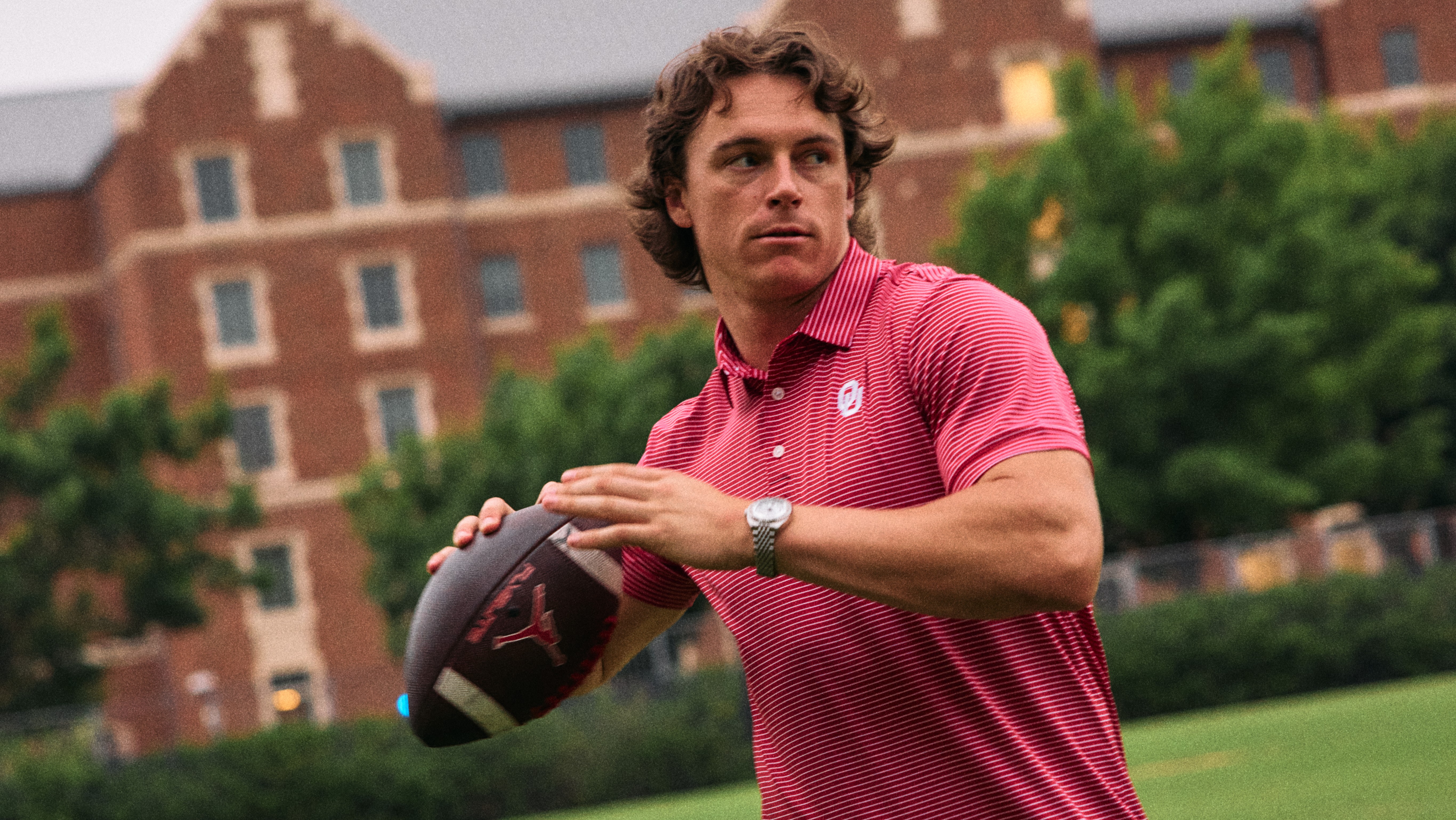 John Mateer embraces 'look good, play good' mantra with new Mizzen+Main NIL  partnership entering 2026 - On3