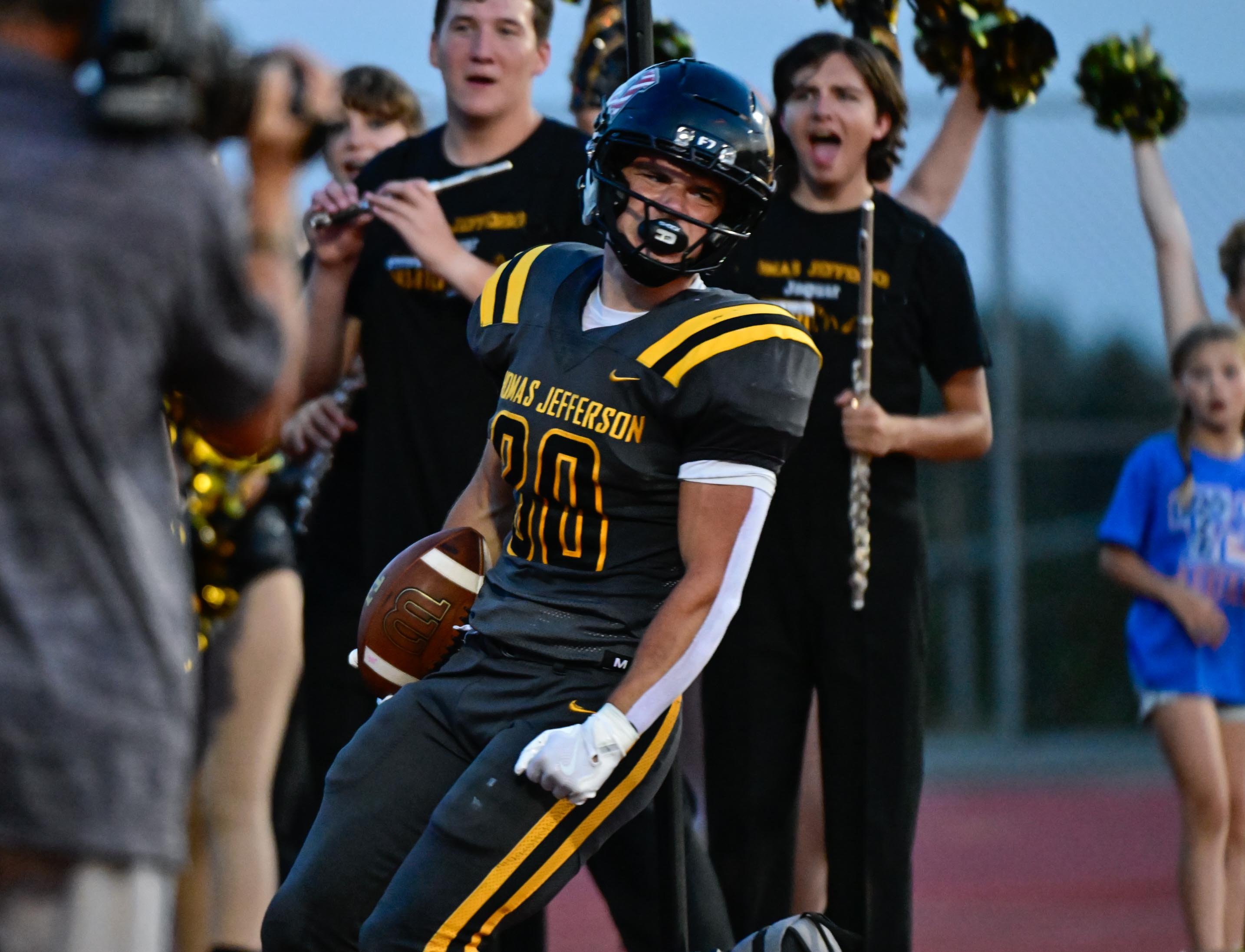 'Underrated' Bucknell Commit Tyler Eber Carries Thomas Jefferson to Rivalry Win