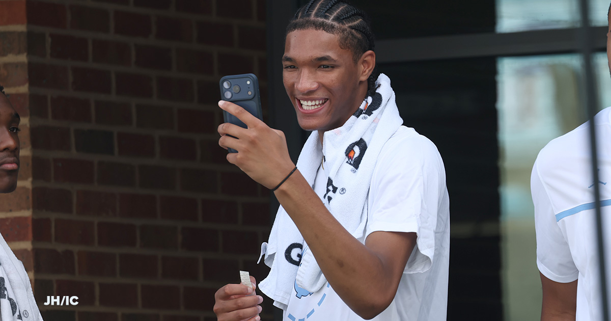 Photos of Big Hoops Recruits Jordan Page, CJ Rosser on UNC Visit