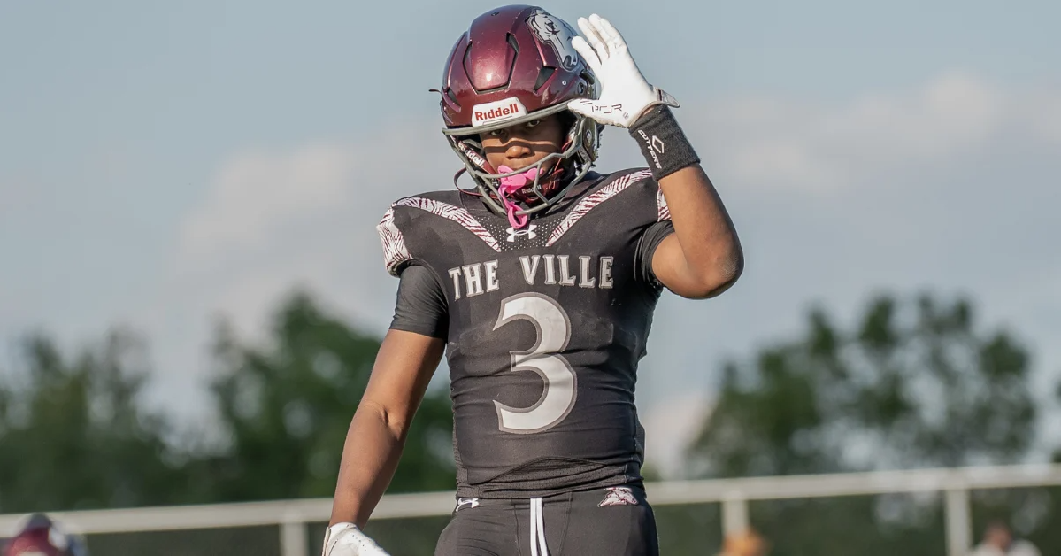 Recruiting Roundup - Ta'Kiesse Barnes lets it fly in win over Cedar Creek
