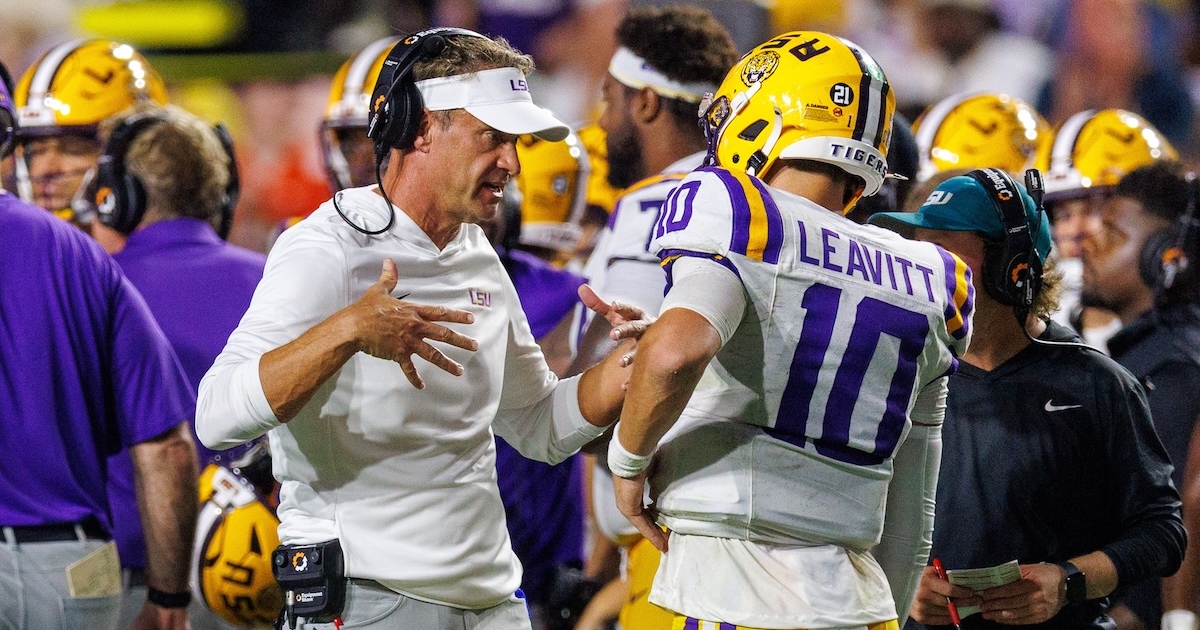 How LSU is treating Sam Leavitt injury during the week