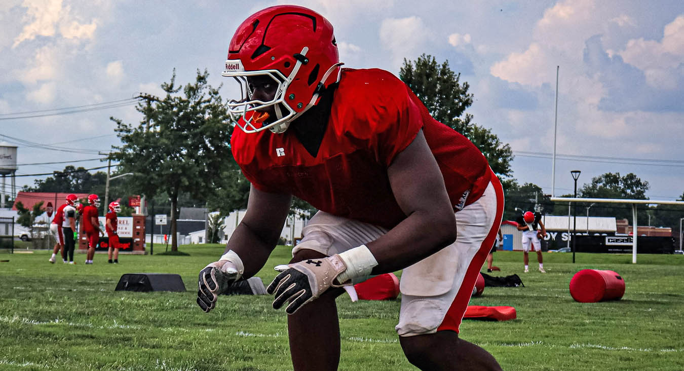 4-star DL Brynnen Thompson reveals where Florida stands as his recruitment heats up