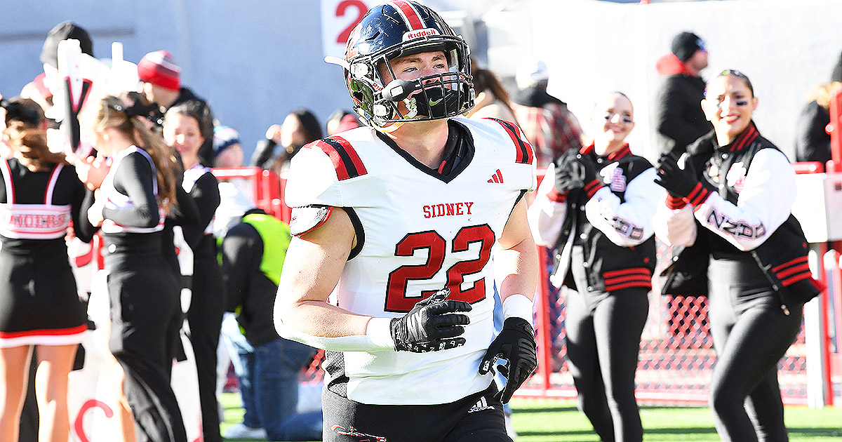 It's a Big 'Un, Unbeaten Sidney and Chadron to Collide