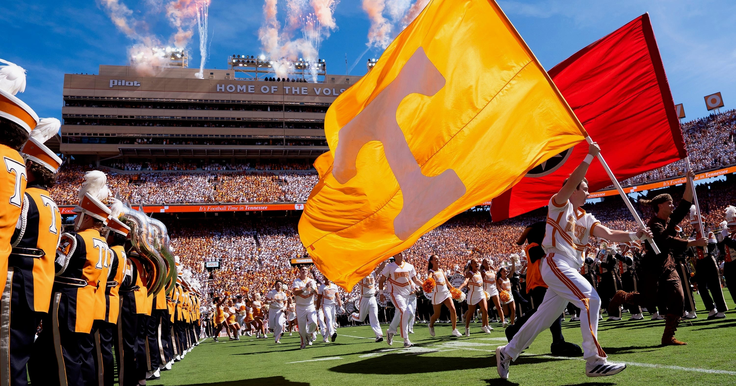 Midfiled Tennessee changing midfield logo to honor Neyland vs. Auburn