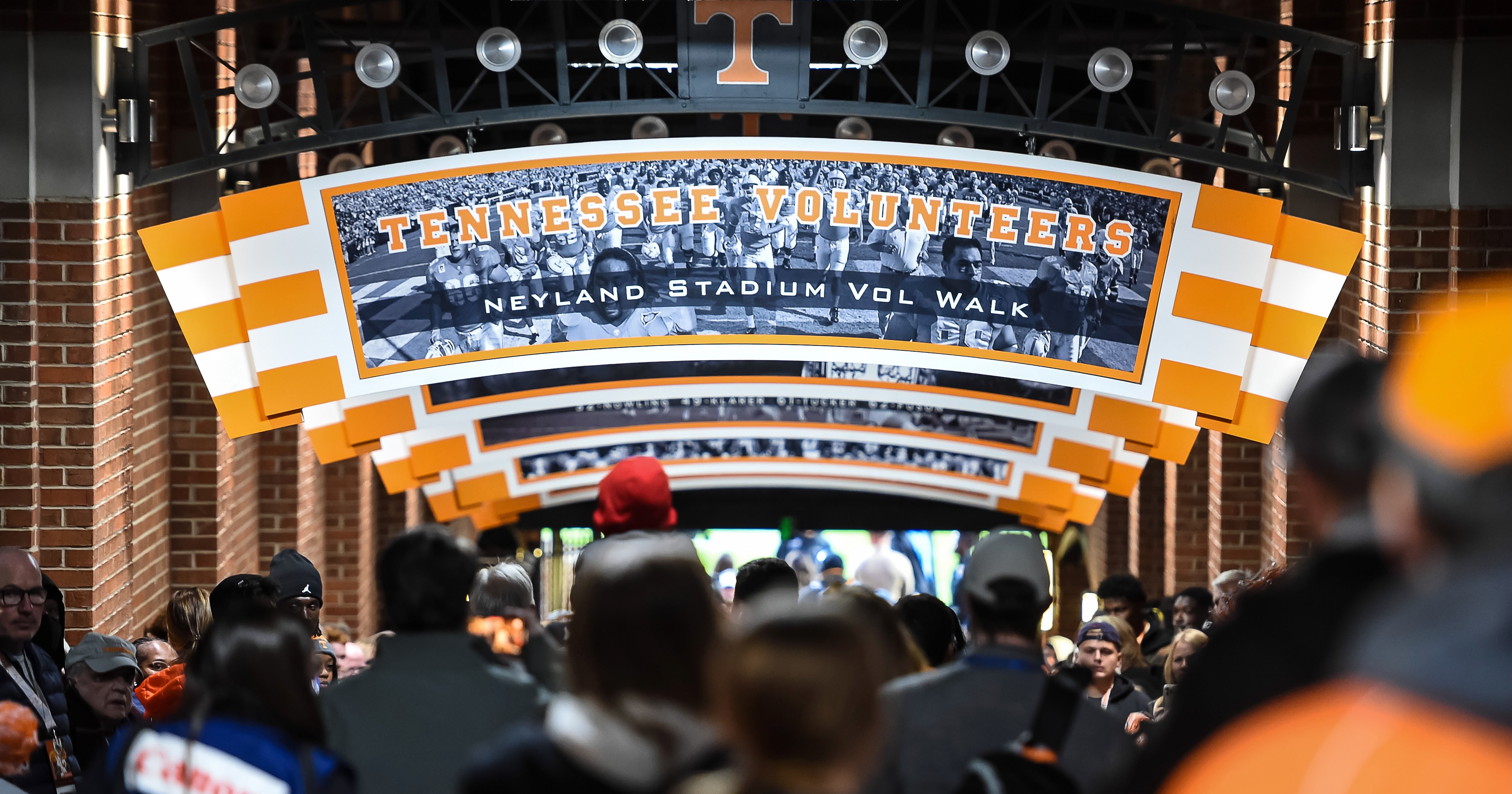 Tennessee Time Kickoff time, TV info announced for Tennessee football vs. Alabama