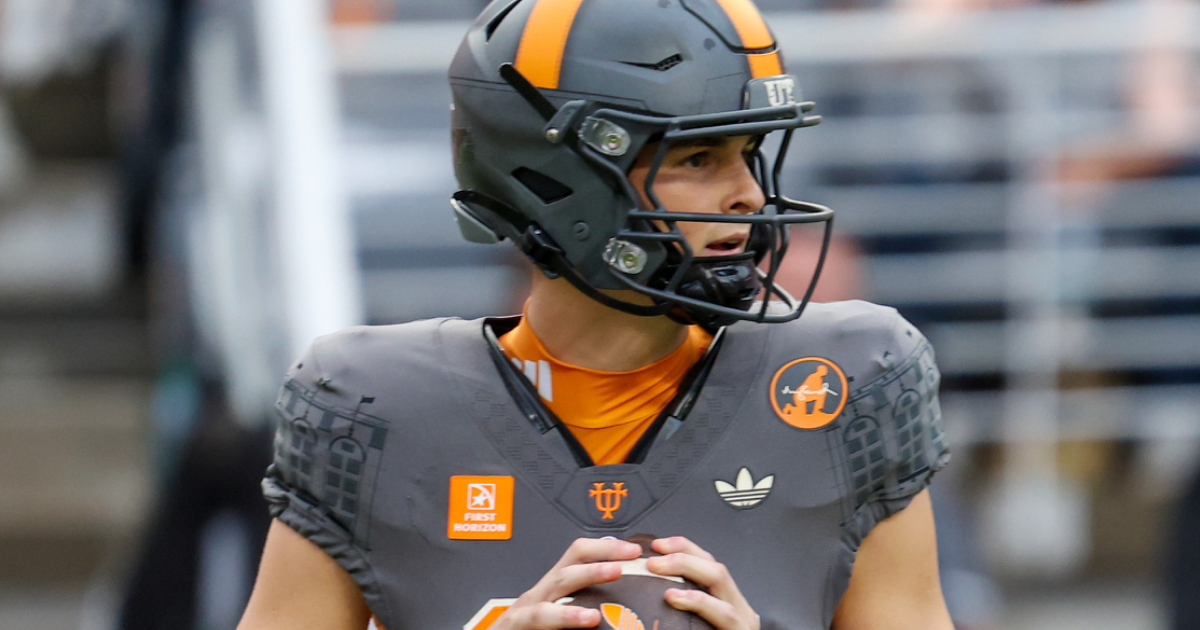 Tennessee expected to start QB George MacIntyre at Arkansas