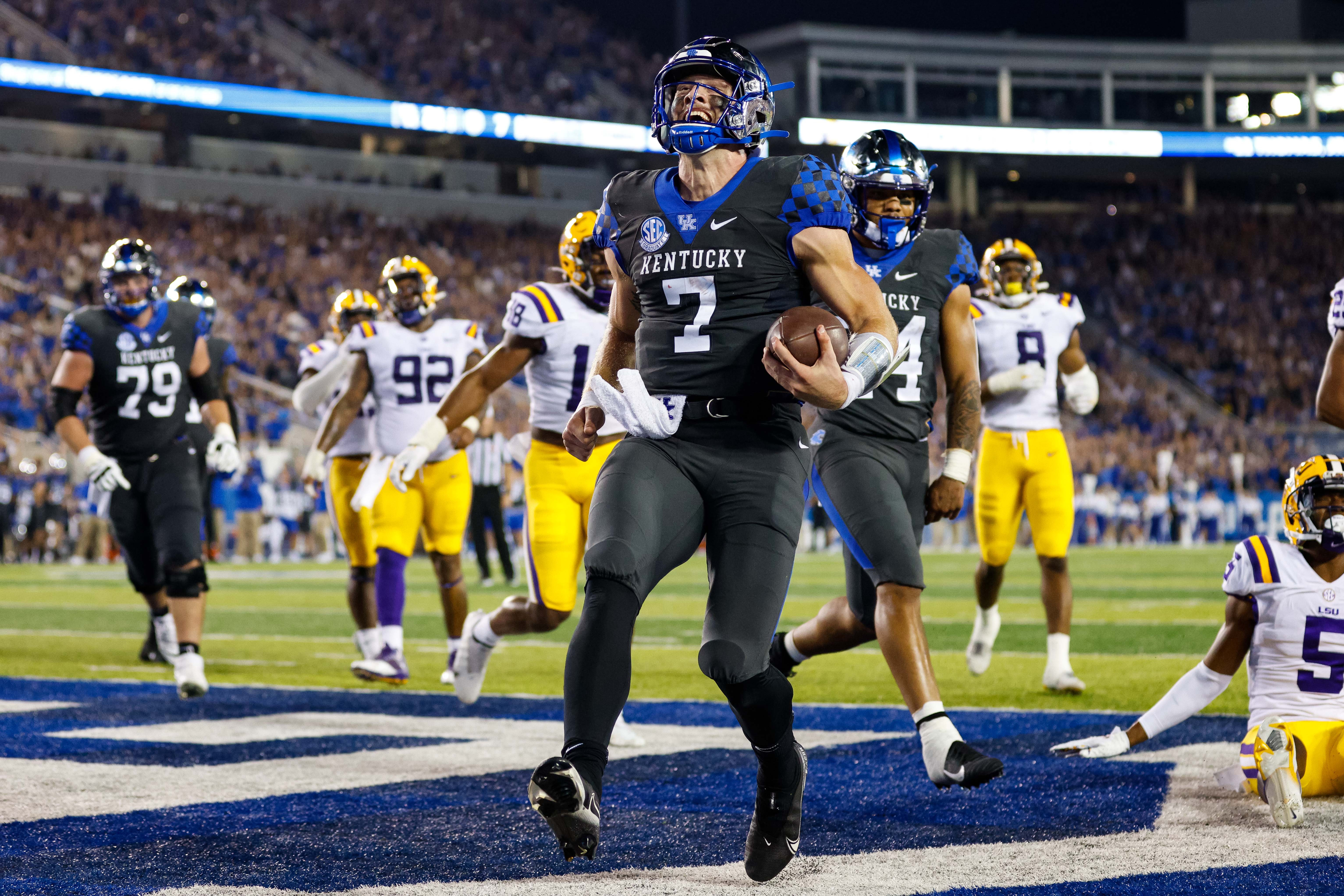 LSU's last five trips to Lexington include some Kentucky Football classics - On3