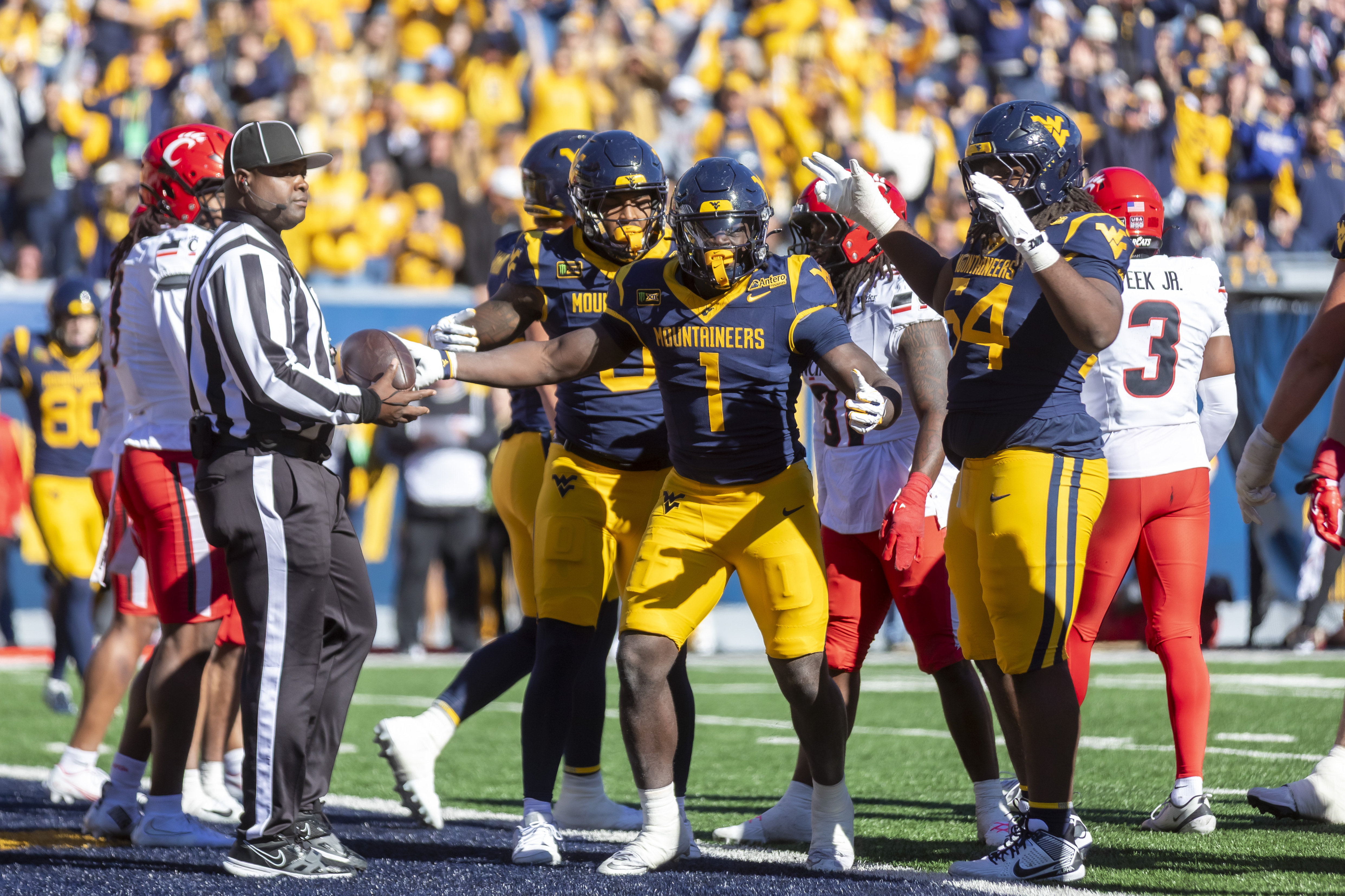 WVU true freshmen continue to see key action