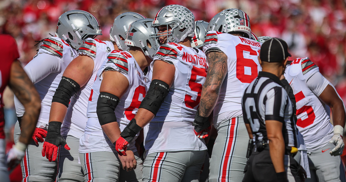 Ohio State moves up in AP Poll after chaotic weekend