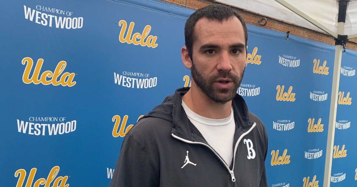 WATCH: UCLA OC Dean Kennedy impressed with poise, confidence of QB Ty Dieffenbach
