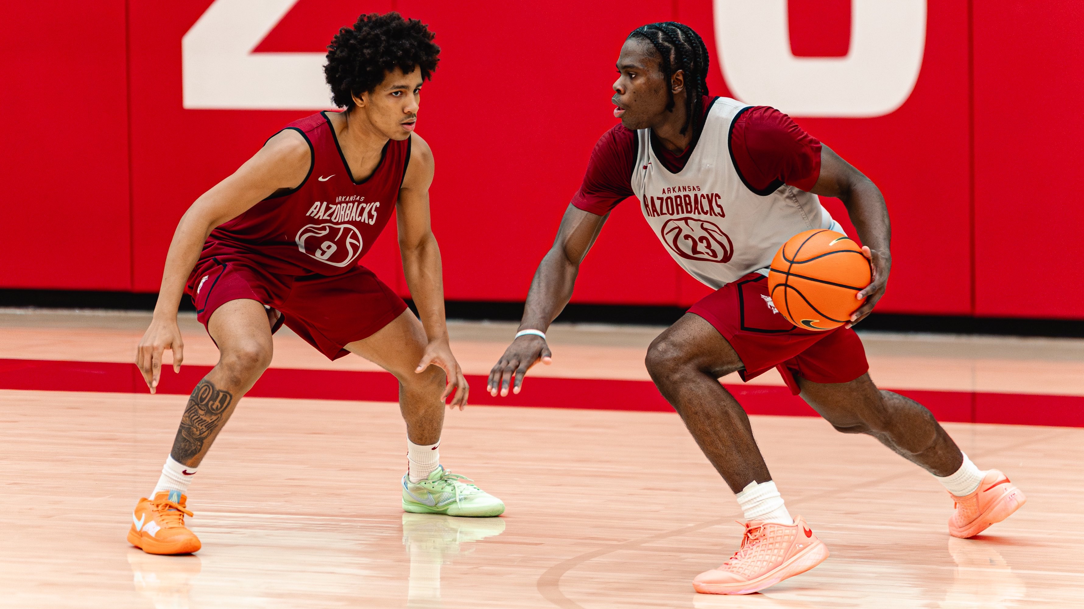 Ark Player Menu How to watch, BetSaracen odds: No. 12 Arkansas vs. No. 15 Gonzaga ...
