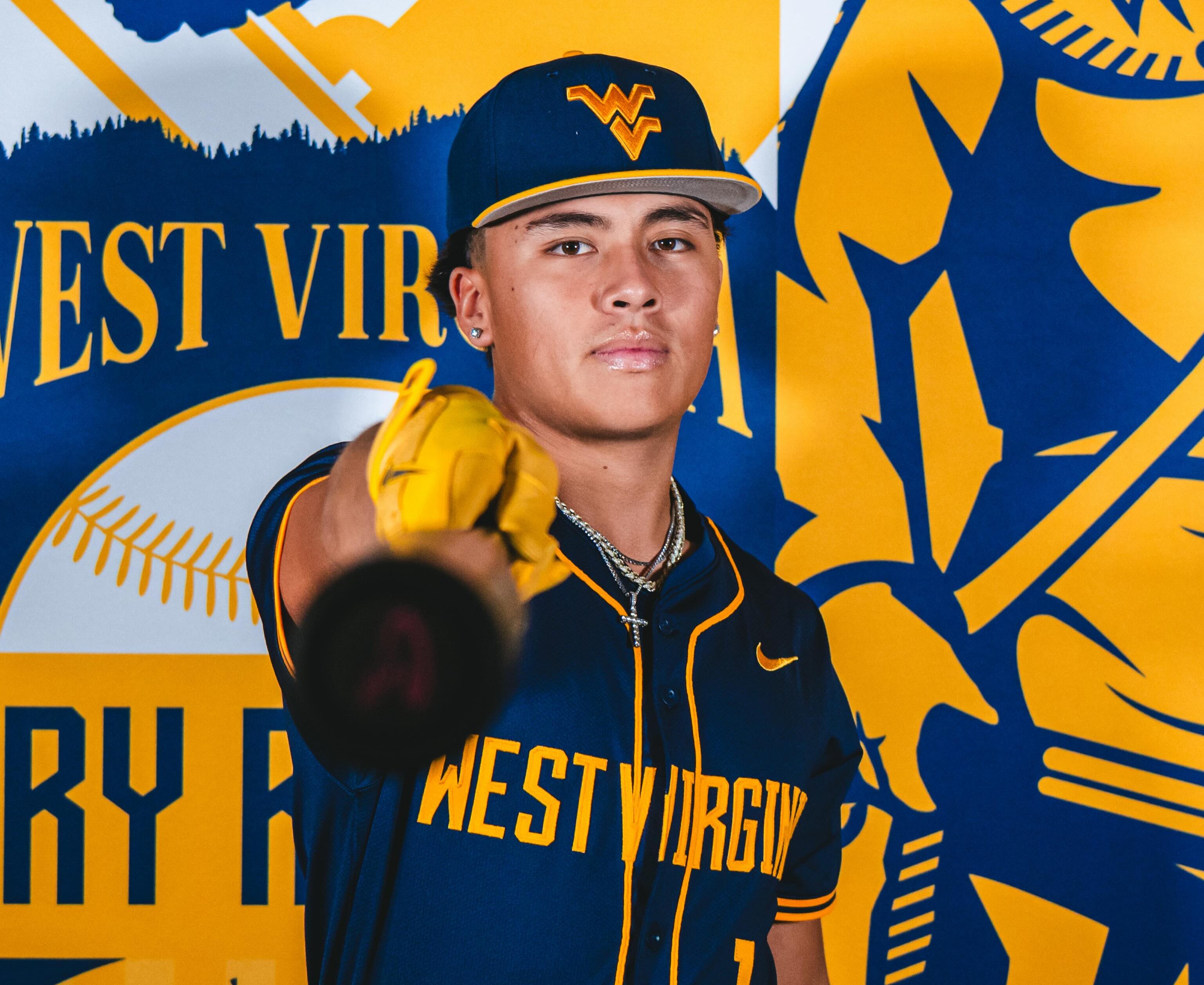WVU baseball lands commitment from 2028 Arizona shortstop Sammy Garcia