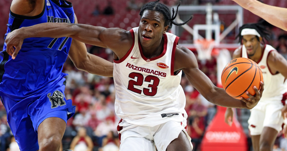 Jordan Smith Jr. bounces back in Razorbacks' win over Memphis