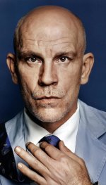 john-malkovich-e12de24c-08df-49f6-8fd6-7e98d463b42-resize-750.jpeg