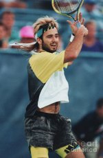 tennis-star-andre-agassi-bettmann.jpg