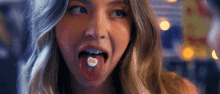 sydneysweeney.gif