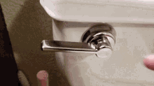 1792878338719.gif
