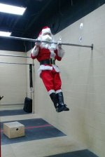Crossfit-Santa-2012_2_opt.jpg
