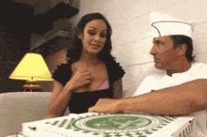0BF7A6E1-E9F0-4A34-BE33-B18BDED8449C.gif