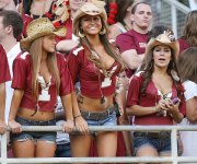 Cowgirls_4.jpg