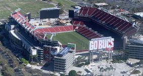 Raymond_James_Stadium_Aerial.jpg