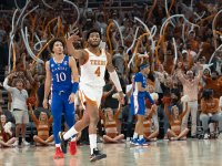 ut_vs_kansas-3045000.jpg