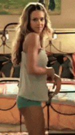 Jessica-Alba-thigh-Gif.gif