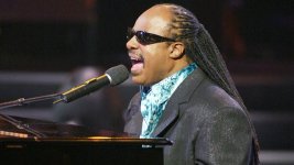 stevie-wonder-4-1273508481-editorial-long-form-0.jpg