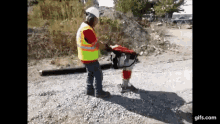 vibratory-rammer-vibratory-tamper.gif