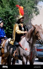 don-diego-de-vargas-at-the-fiesta-de-santa-fe-new-mexico-AC8N8R (1).jpg