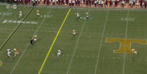 Jalen_Milroe_misses_wide_open_Ryan_Williams_vs_Tennessee_2024.jpeg