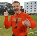 coach-miami-hurricanes-football-team-tranhwzh4rhtmpv8-2793691899.gif
