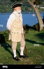 man-dressed-in-colonial-era-costume-BJT06R.jpg