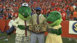 sg-titus_gators_091814--ed3e8dcc0d2b9db2ef38fb99b7896878.jpg