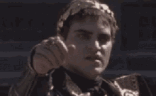 gladiator-thumbsup.gif