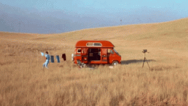 1745676506185.gif