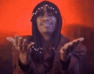 1759106074100.gif